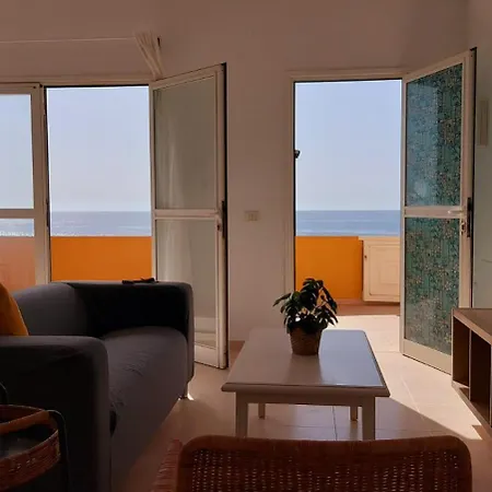 La Marea Baja * Пуэртито-де-Гуимар