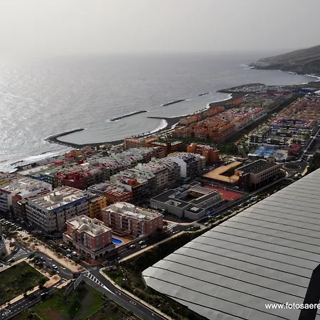 La Marea Baja * 圭马尔港